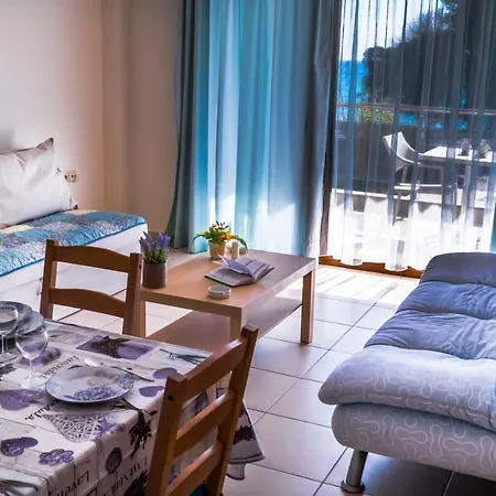 Holiday home Elia - Nea Triglia